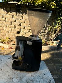 Macina caffè professionale