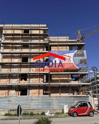 Appartamento di 83 m² con 3 locali e box auto a Mo