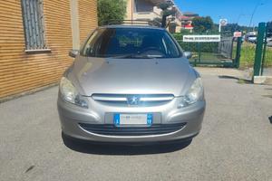 Peugeot 307 1.4 16V 5p. XR Plus