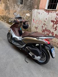Piaggio Beverly 300 - 2012