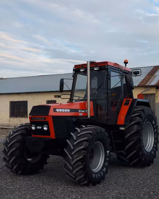 Trattore Zetor Ursus