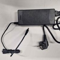 Alimentatore 54.4V 2.68A 145W per bici elettrica