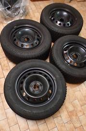gomme neve Firestone winterhawk 4 misura 215-55-16