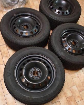 gomme neve Firestone winterhawk 4 misura 215-55-16