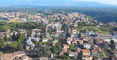 Terreno di 2020 m² a Cave