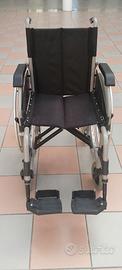 SEDIA A ROTELLE