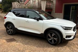 Volvo XC40 R-Design D3 Diesel 2.0 150cv