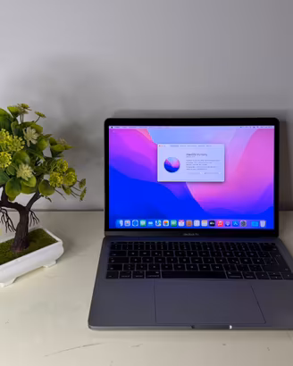 MacBook Pro Garanzia Fattura Laptop Apple MacOS