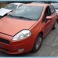 Ricambi Usati FIAT GRANDE PUNTO (2Y) 2005