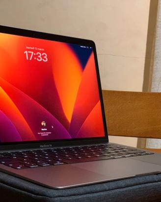 Apple MacBook Air 13" M1 2020 | 8GB RAM | 512GB SS