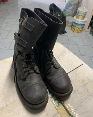 Scarponi militari