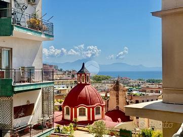 MONOLOCALE A NAPOLI