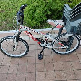 Bicicletta bambino da restaurare