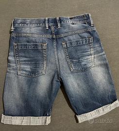 Jeans uomo corti