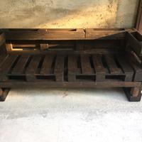 Divano con pallet