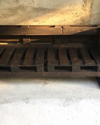 Divano con pallet