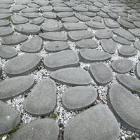 Acciottolato erboso in cemento autobloccanti