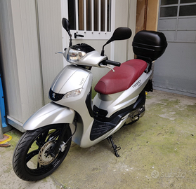 scooter peugeot tweet 125