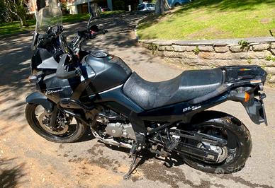 Suzuki V-Strom 650 – 2006 – 46.000 km –