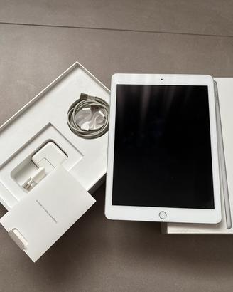iPad 6 Wi-Fi 128gb bianco argento