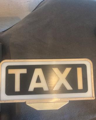 Scritta taxi