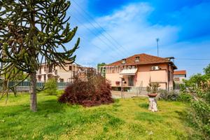 CASA INDIPENDENTE LIBERA SU 4 LATI A VILLASTELLONE