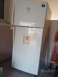 Frigorifero Samsung doppia porta serie 6000 