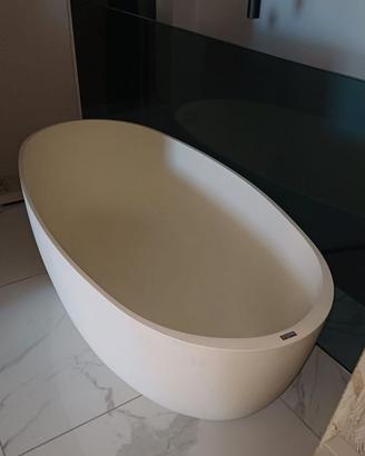 Vasca da bagno freestanding design bianca 170x80