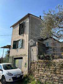 CASA INDIPENDENTE A OLEVANO ROMANO