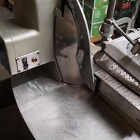 Affettatrice manuale tipo Berkel Columbia