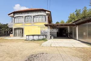 PORZIONE DI CASA