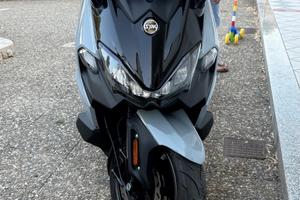 Maxsym tl 500