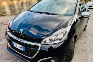 Peugeot 208 BlueHDi 75 5 porte Allure