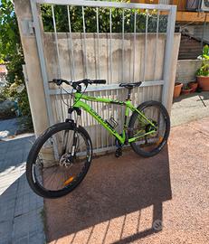 Mtb 27,5 taglia L cannondale ammortizzata