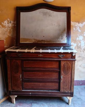Comò d'epoca 