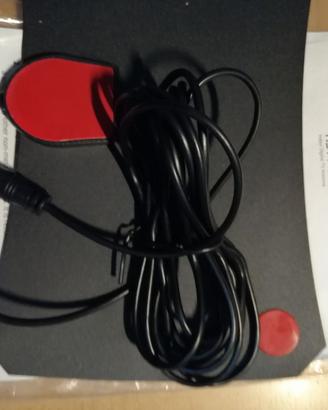 Antenna per interni amplificata