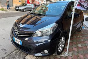 Toyota Yaris 1.3 5 porte Lounge