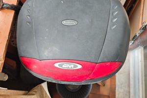bauletto x  scooter GIVI Simply  ( per 2 caschi )