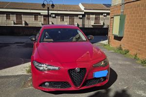 Alfa Romeo Giulia 2,2 150cv 2017