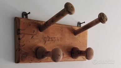 Attaccapanni Vintage in Legno Massello S.P.Q.R.