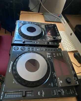 Pioneer DJ CD-900