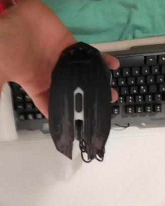 tastiera e mouse gaming 