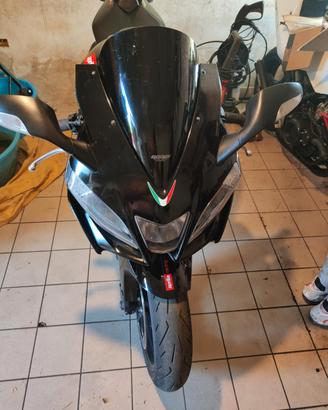 rsv4 R 2012