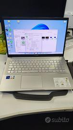 Notebook ASUS VivoBook i7 11a Gen / 8GB RAM/512GB
