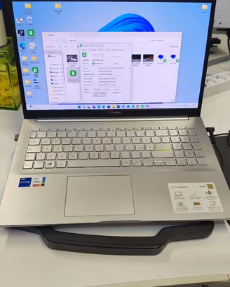 Notebook ASUS VivoBook i7 11a Gen / 8GB RAM/512GB