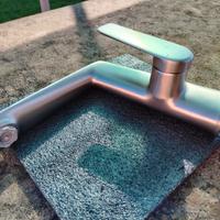 rubinetto miscelatore di design per lavandino