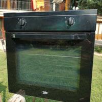 Forno statico BEKO 75L pulizia HidroClean Classe A