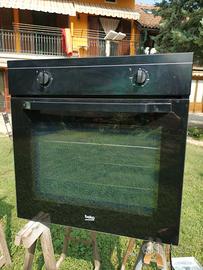 Forno statico BEKO 75L pulizia HidroClean Classe A