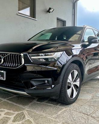 Volvo XC40 1.5 t4 phev Inscription Expression auto