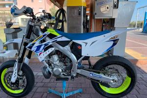 ricambi per TM 300 smx anno 2016 (leggere sotto)